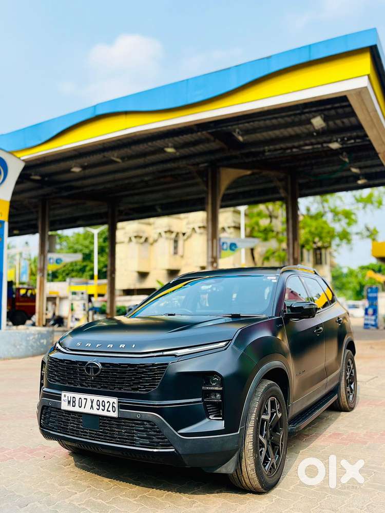 Tata Safari Accomplished X Plus 7 Str Stealth Edition At, 2025, Dies..