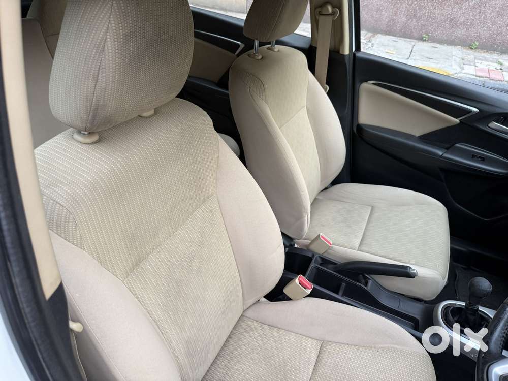 Honda Jazz 1.2 V I Vtec Privilege, 2017, Petrol