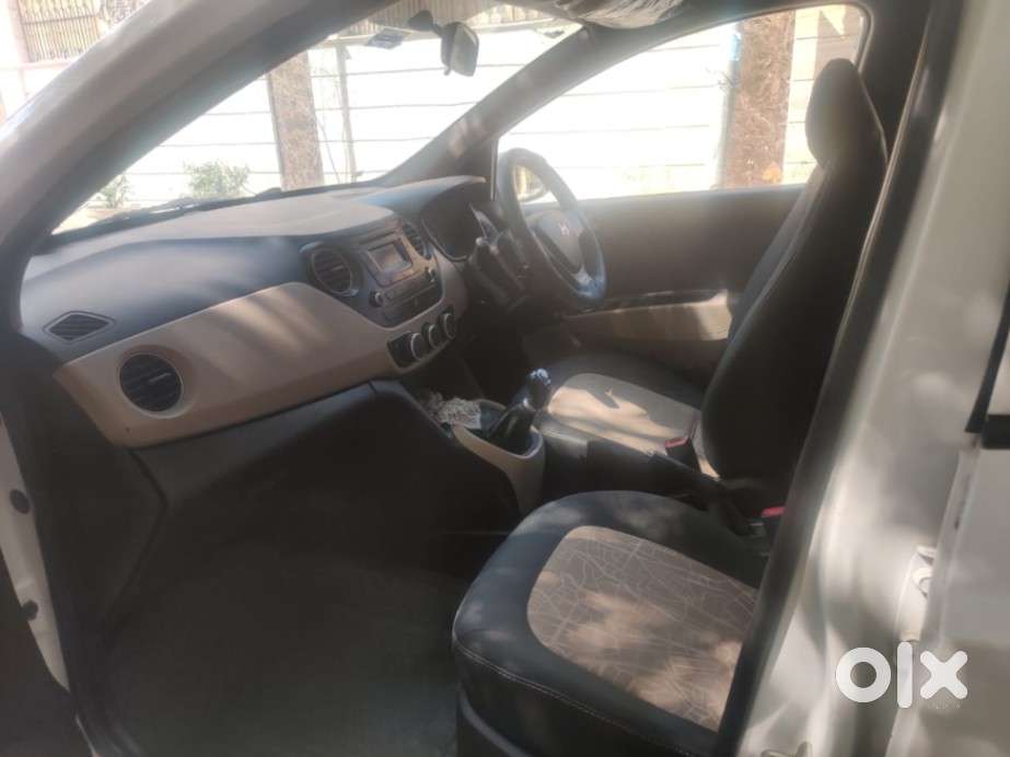 Hyundai Grand I10 Sportz 1.2 Kappa Vtvt, 2014, Petrol