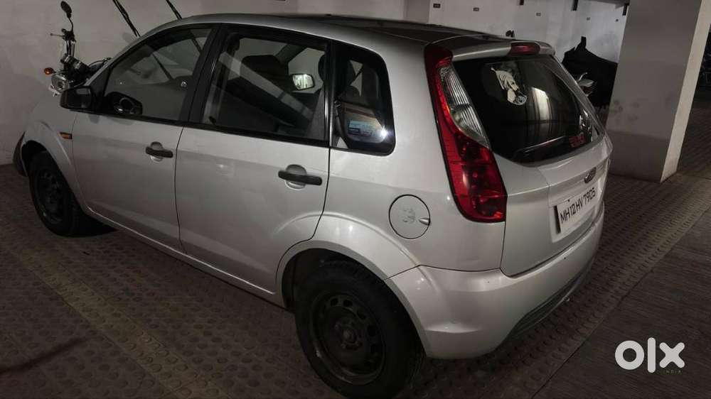 Ford Figo Petrol 2012