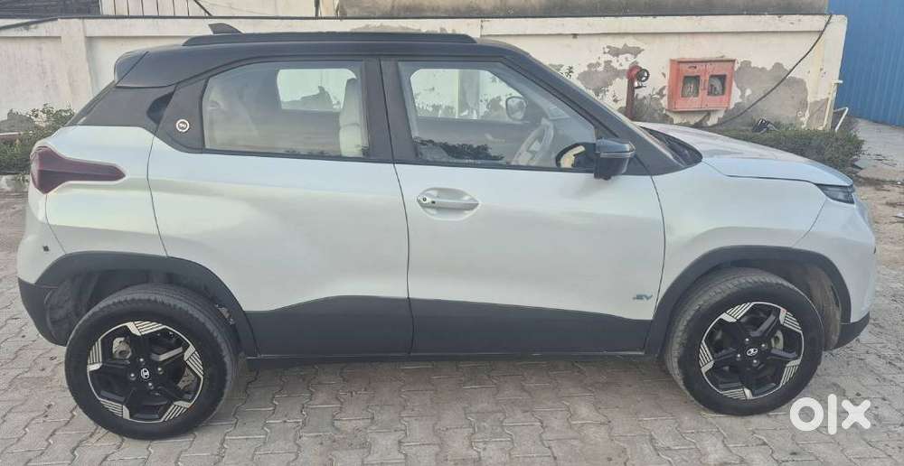 Tata Punch Ev Empowered Plus Lr Ac Fc, 2024, Electric