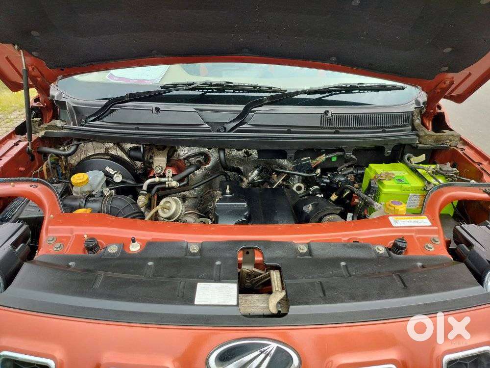 Mahindra Tuv 300 T8, 2016, Diesel