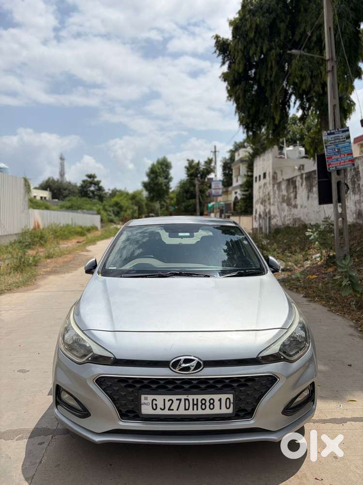 Hyundai I20 E Sportz Option 1.2, 2020, Cng & Hybrids