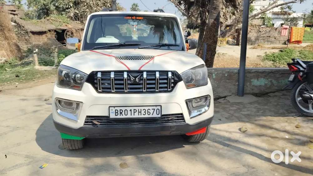 Mahindra Scorpio S4 Plus 2017