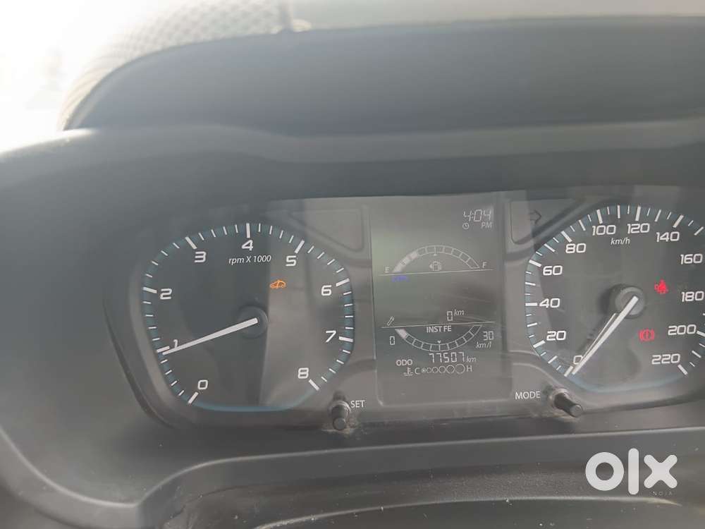 Tata Altroz 1.2 Xe, 2020, Petrol