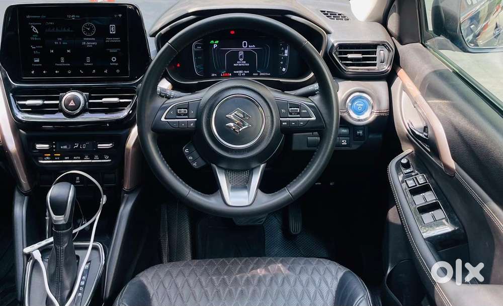 Maruti Suzuki Grand Vitara 1.5 Alpha Plus Intelligent Hybrid Ecvt, 2..