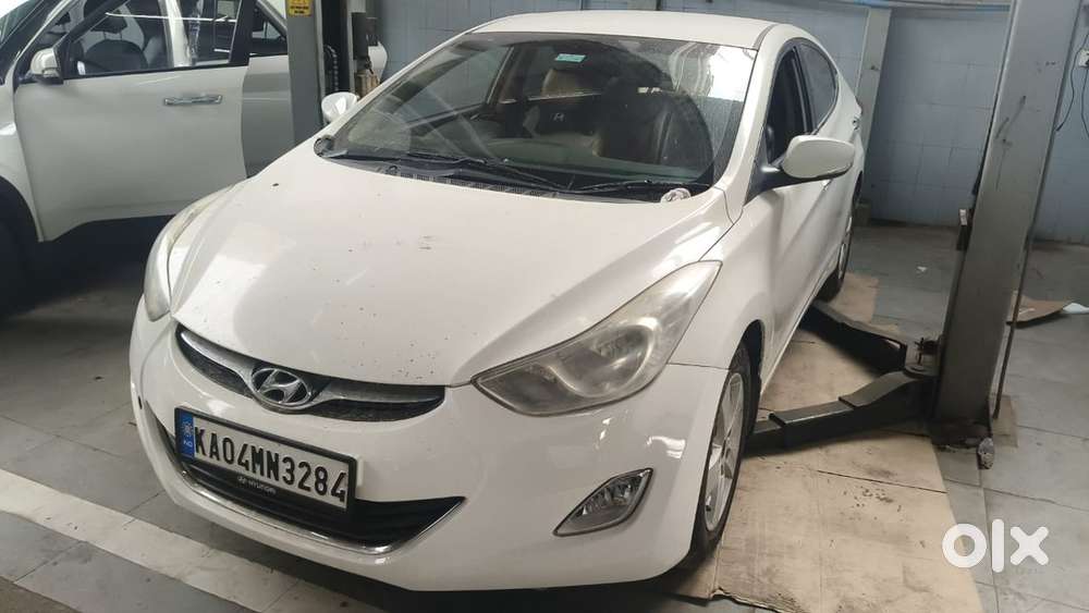 Hyundai Elantra Vtvt 2014