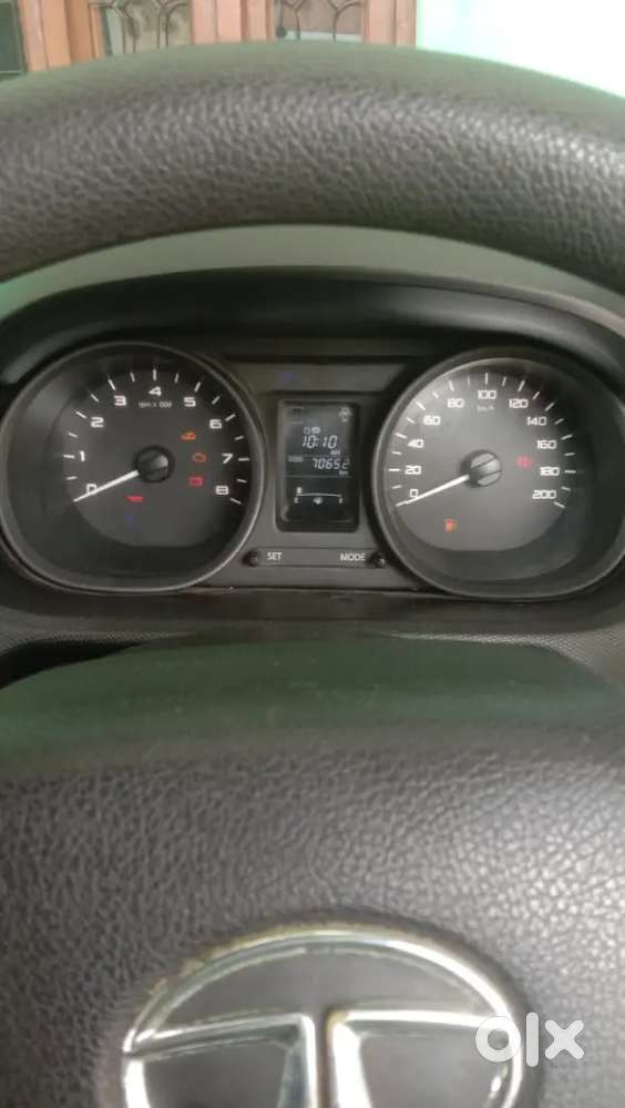 Tata Tiago Revotron Xt 2016