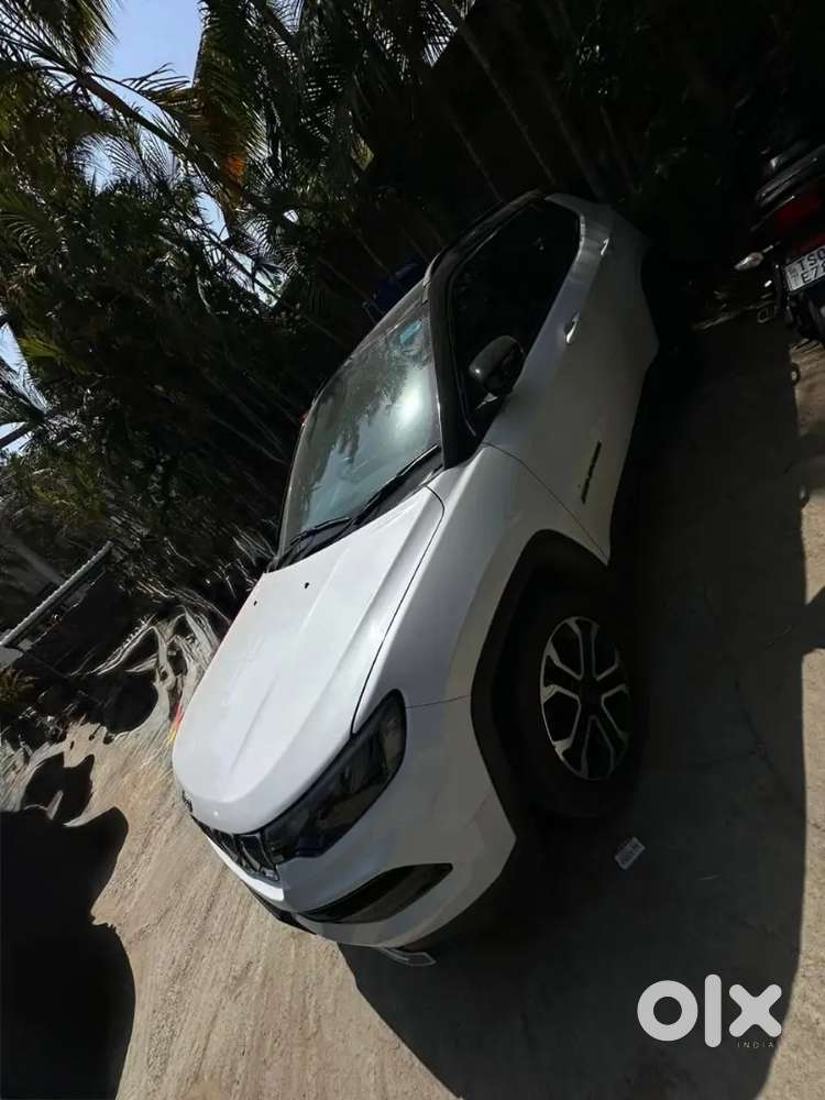 2022 Jeep Compass Limited (o) Petrol 
Single Owner  48,000 Km  Exce