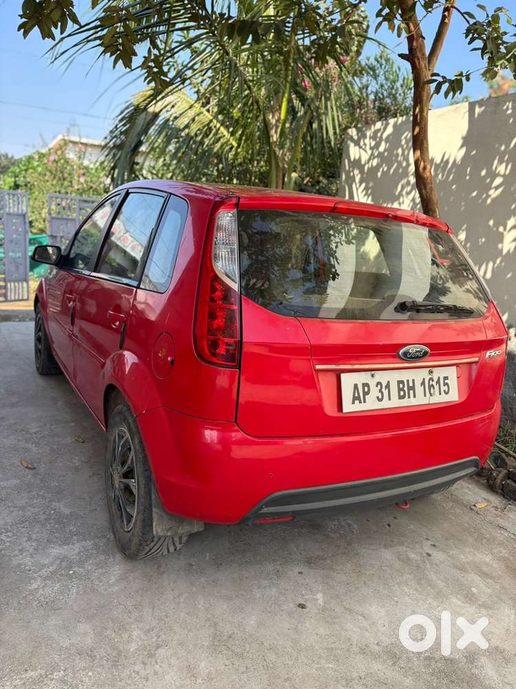 Ford Figo Petrol Manual 2010