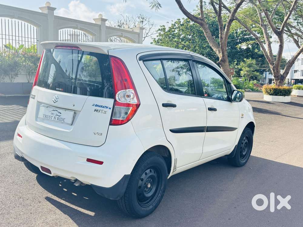Maruti Suzuki Ritz Vxi, 2014, Petrol