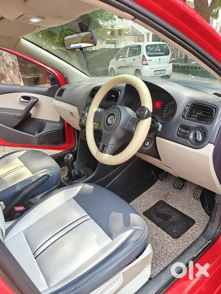 Volkswagen Polo 2012 Diesel Manual 115000 Km Driven