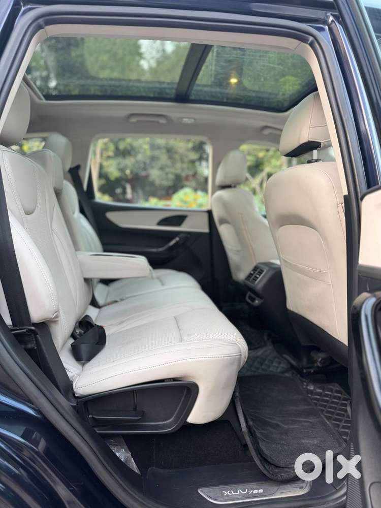 Mahindra Xuv700 2.2 Ax 5 Diesel Mt 7 Str, 2023, Diesel