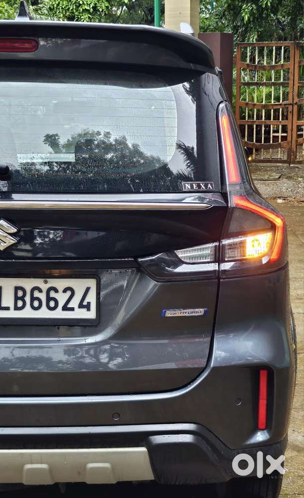 Maruti Suzuki Xl6 1.5 Alpha Plus At, 2022, Petrol