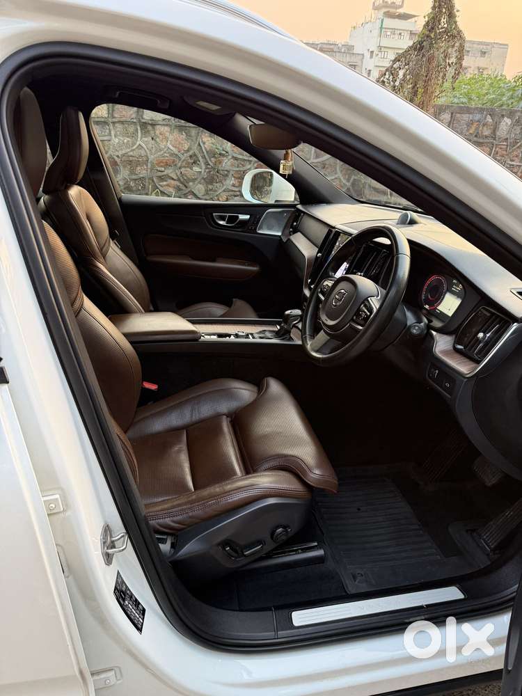 Volvo Xc60 D5 Inscription, 2021, Diesel