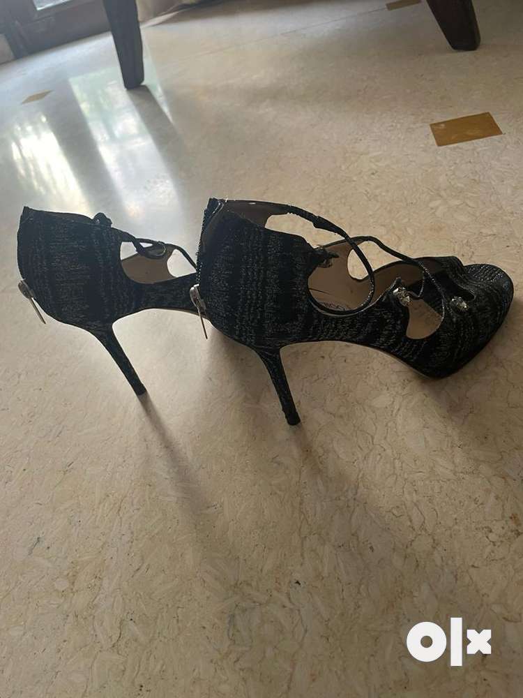 Jimmy choo olx hot sale