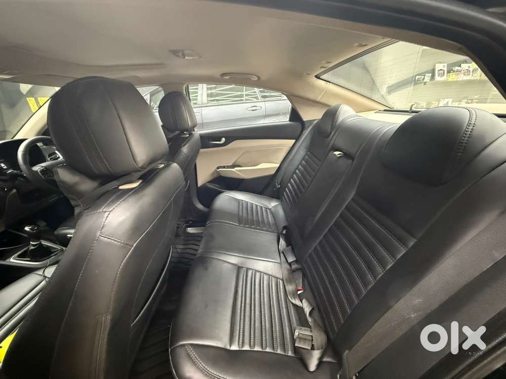Hyundai Verna Petrol Mt 2022 All Original Car With 1 Year Gaurantee