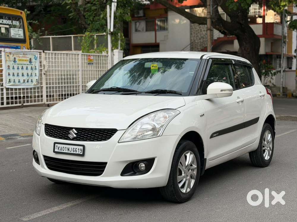 Maruti Suzuki Swift Zxi Bsiii, 2012, Petrol
