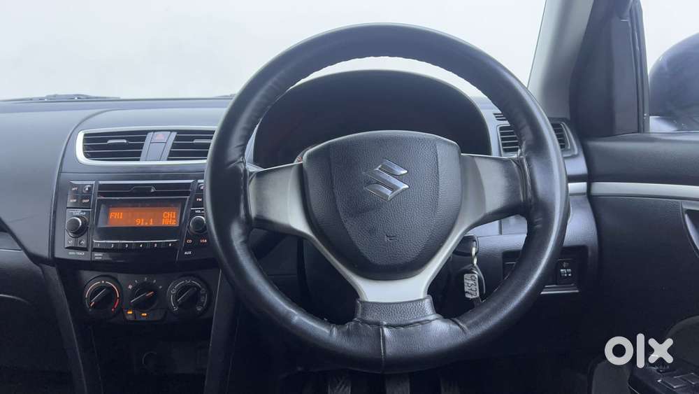Maruti Suzuki Swift Vvt Vxi, 2016, Petrol