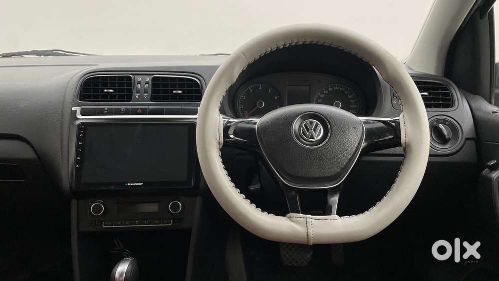 Volkswagen Vento 1.2 Tsi Comfortline At, 2016, Petrol