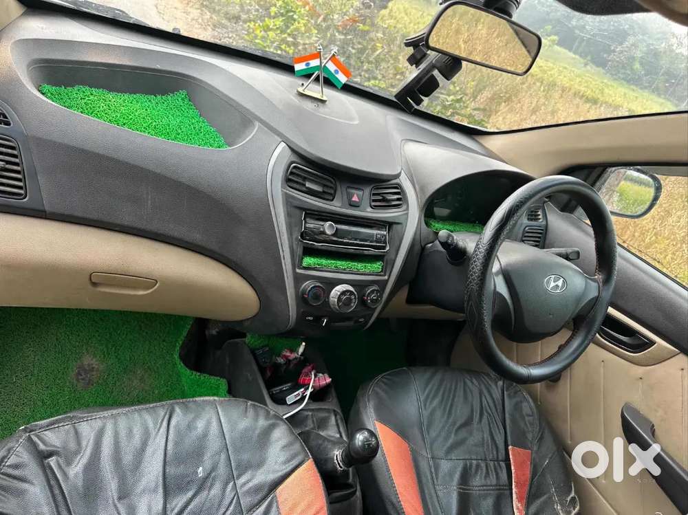 Hyundai Eon 2012 Lpg Well Maintained