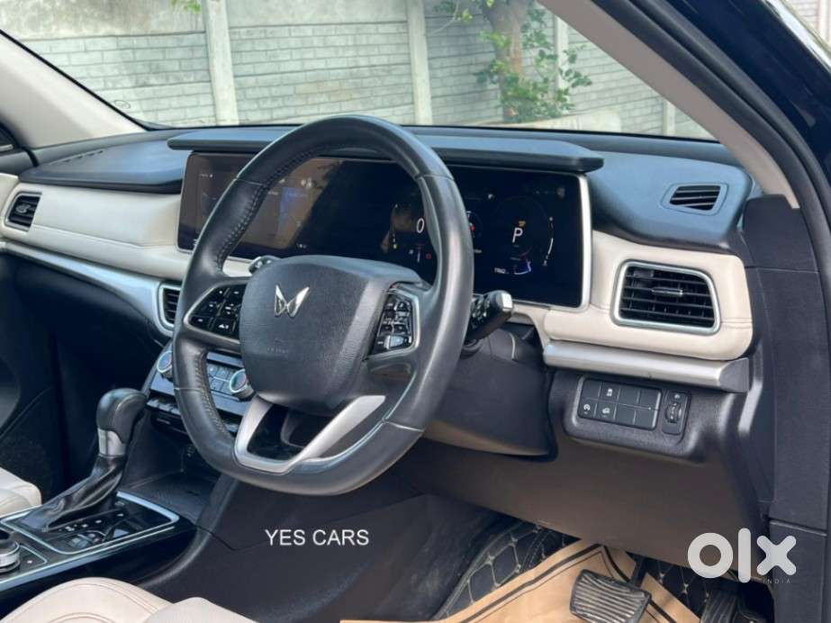 Mahindra Xuv700 2.2 Ax 7 Diesel At Luxury Pack Str, 2023, Diesel