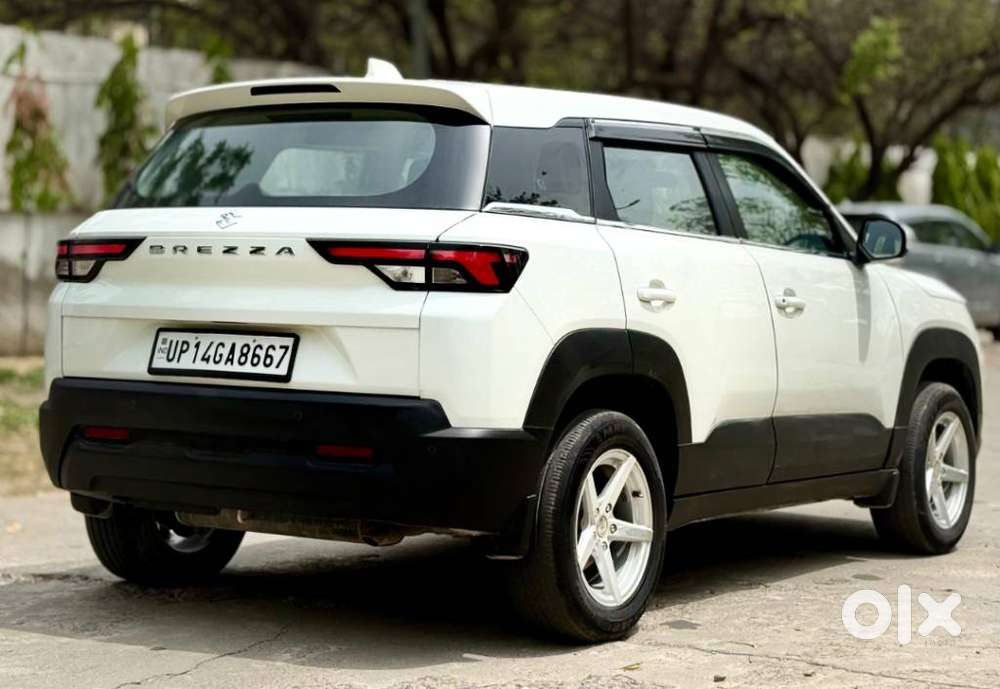Maruti Suzuki Brezza 1.5 Zxi Cng, 2024, Cng & Hybrids
