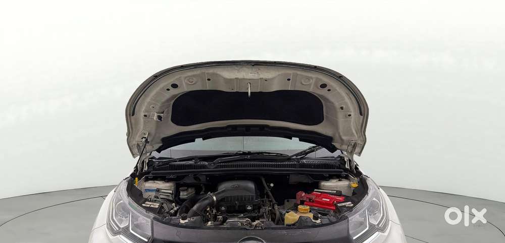 Tata Nexon 1.2 Revotron Xm (s), 2022, Petrol