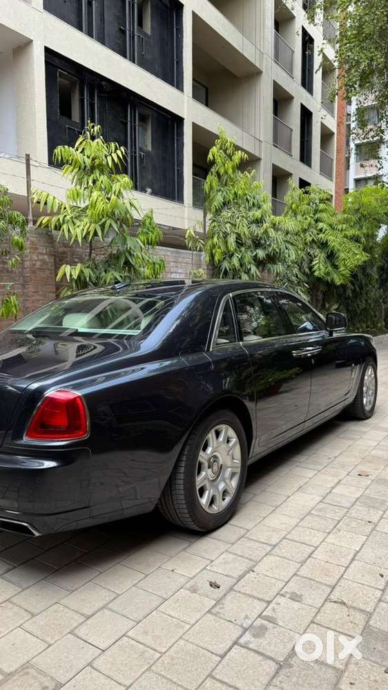 Rolls-royce 2011 Luxury Car