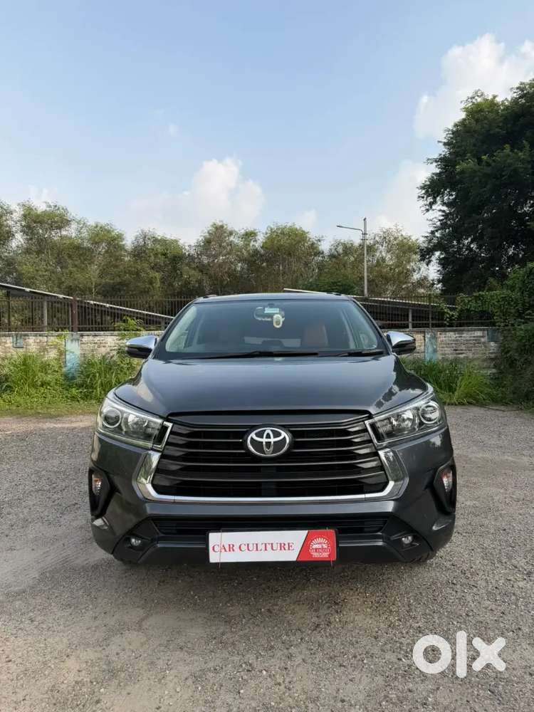 Toyota Innova Crysta 2022 2.4z Automatic