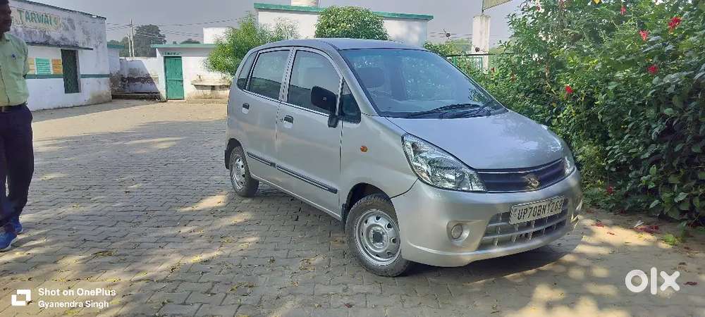 Maruti Suzuki Zen Estilo 2011