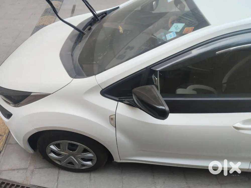 Tata Altroz Xm Plus 2023 Km Driven