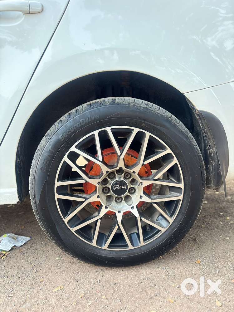 Volkswagen Vento 1.6 Highline Plus 16 Alloy, 2013, Diesel