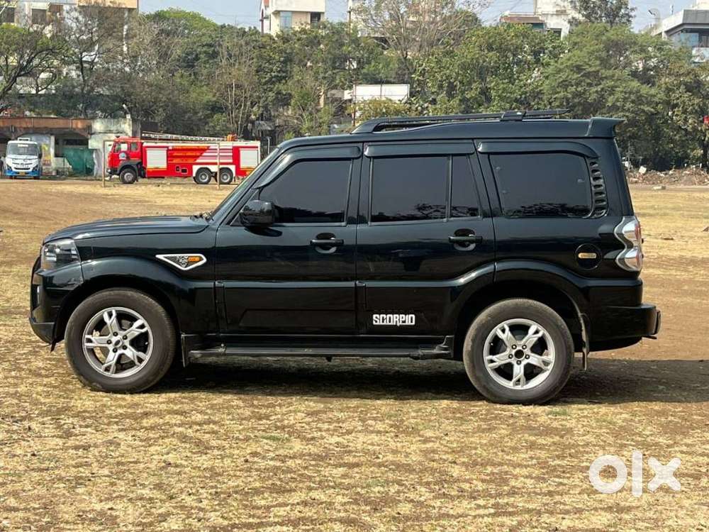 Mahindra Scorpio S6, 2014, Diesel