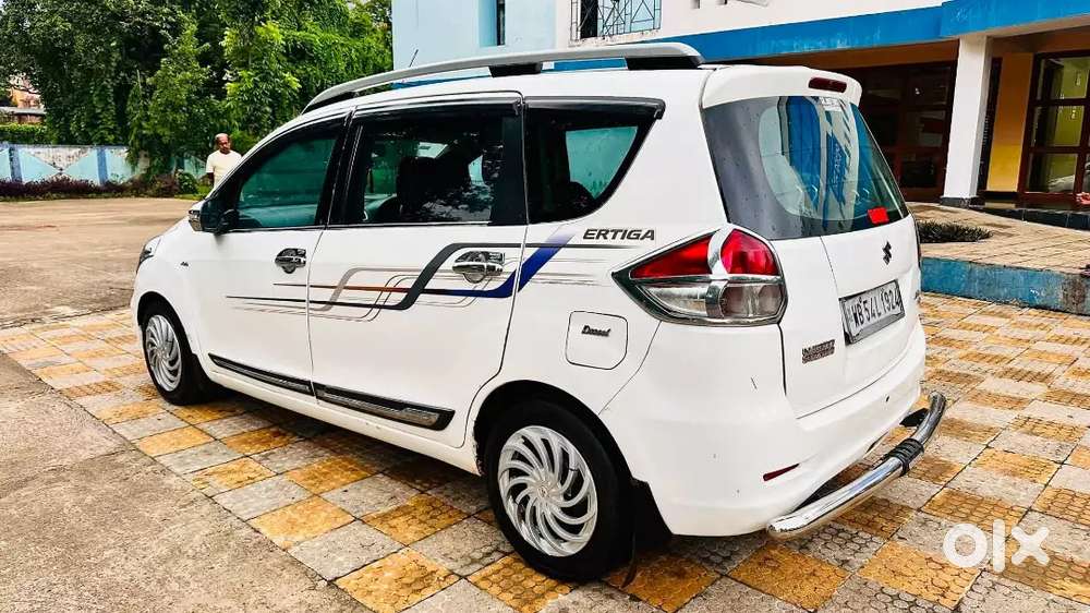 Maruti Suzuki Ertiga Vdi 2012