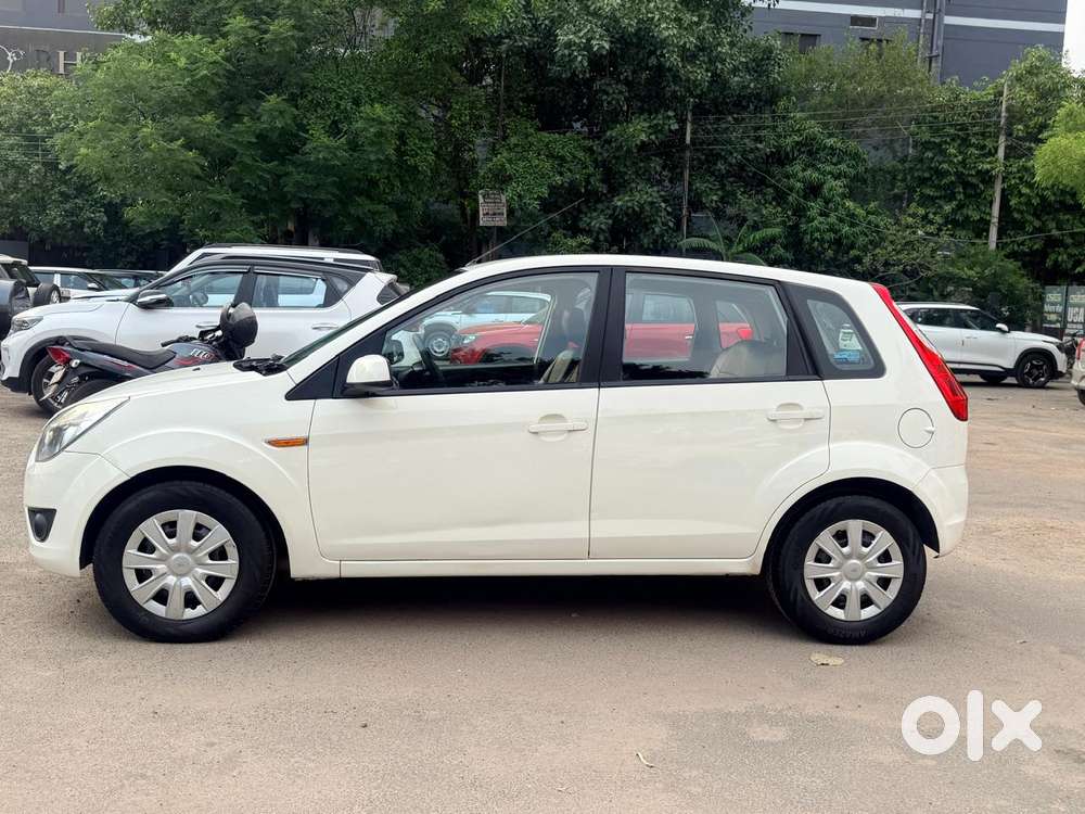 Ford Figo Duratorq Zxi 1.4, 2012, Diesel