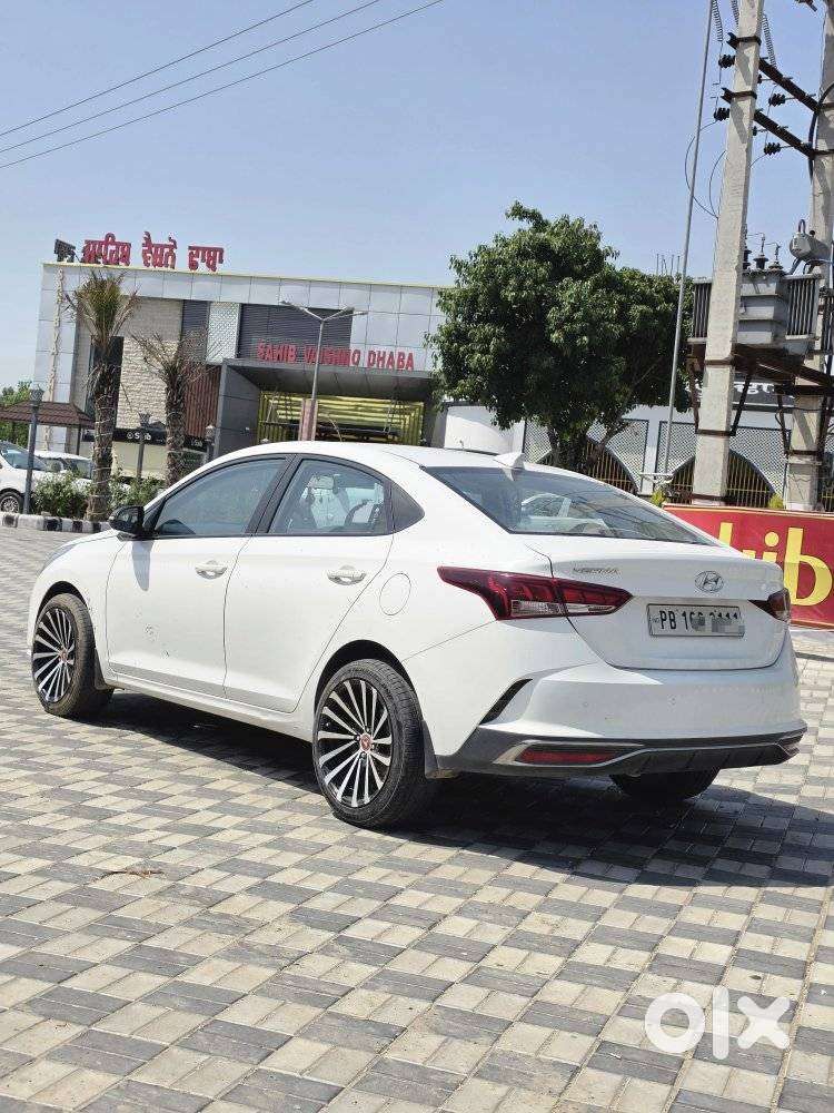 Hyundai Verna S+, 2022, Petrol