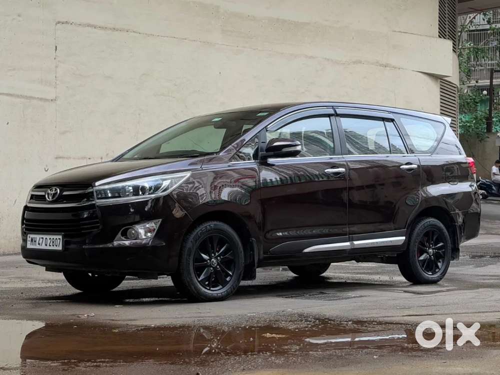 Toyota Innova Crysta G 8 Str, 2016, Diesel