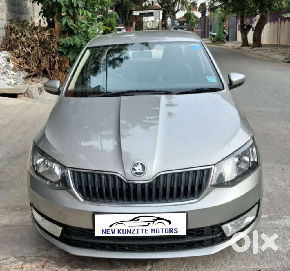 Skoda Rapid 1.6 Mpi Ambition, 2018, Petrol