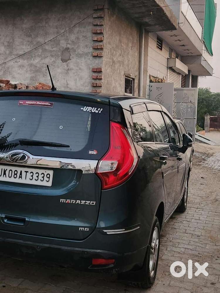 Mahindra Marazo