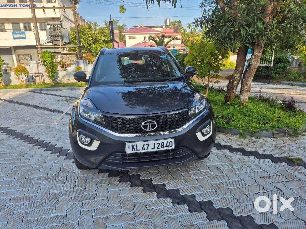 Tata Nexon 1.2 Revotron Xza Plus (o) Amt, 2019, Petrol