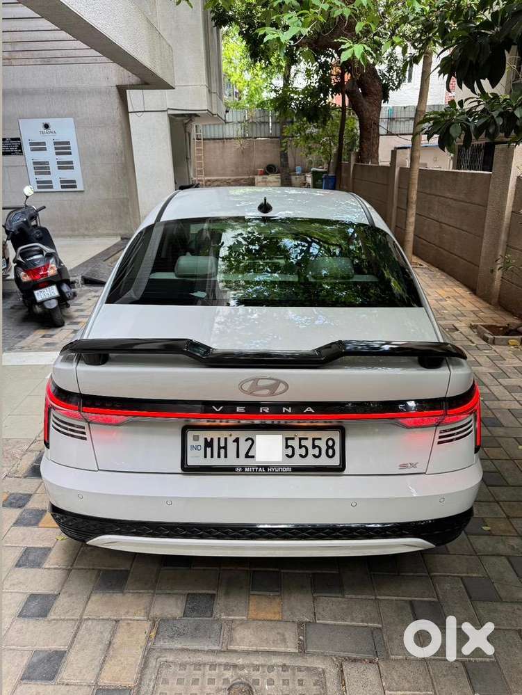 Hyundai Verna 2025 Sx Ivt Single Owner Less Driven