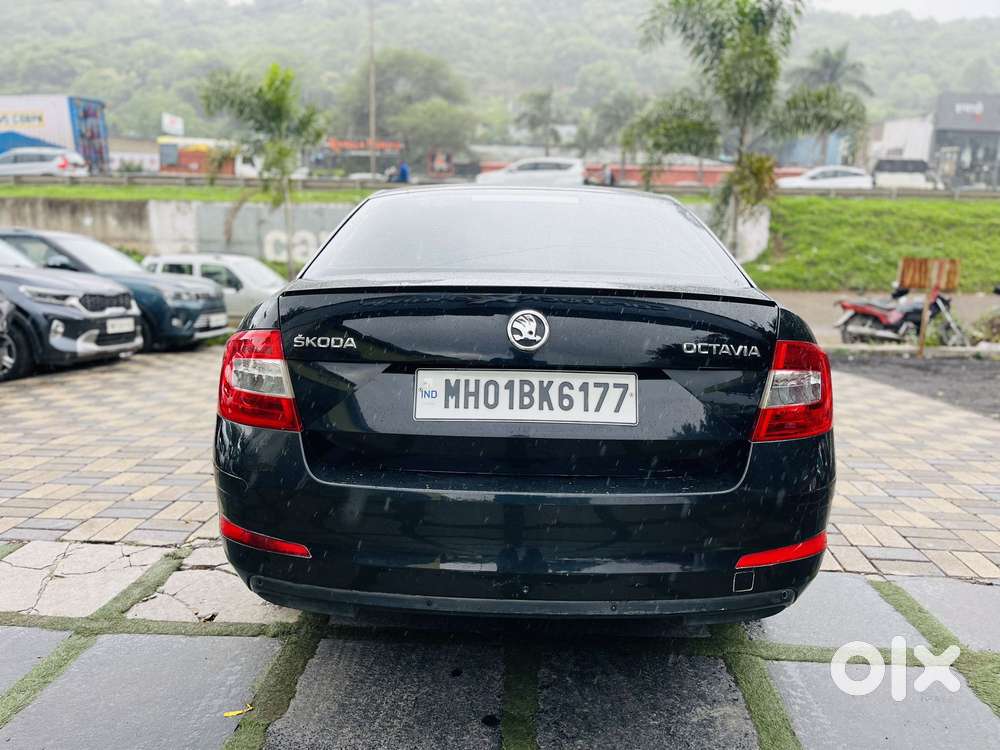 Skoda Octavia Elegance 1.8 Tsi At, 2014, Petrol
