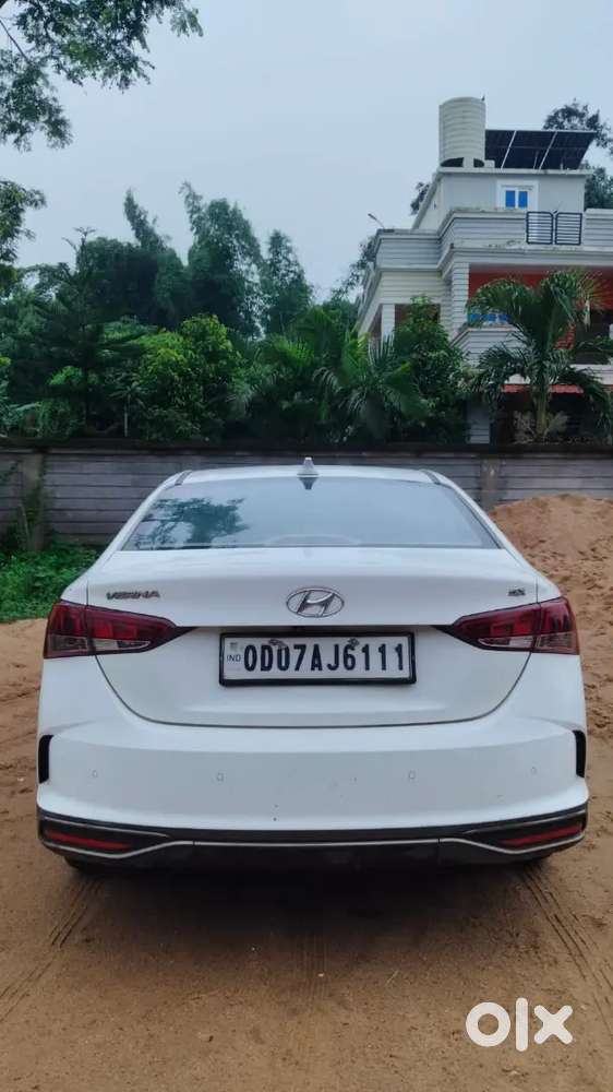 Hyundai Verna 2021 Petrol 100000 Km Driven
