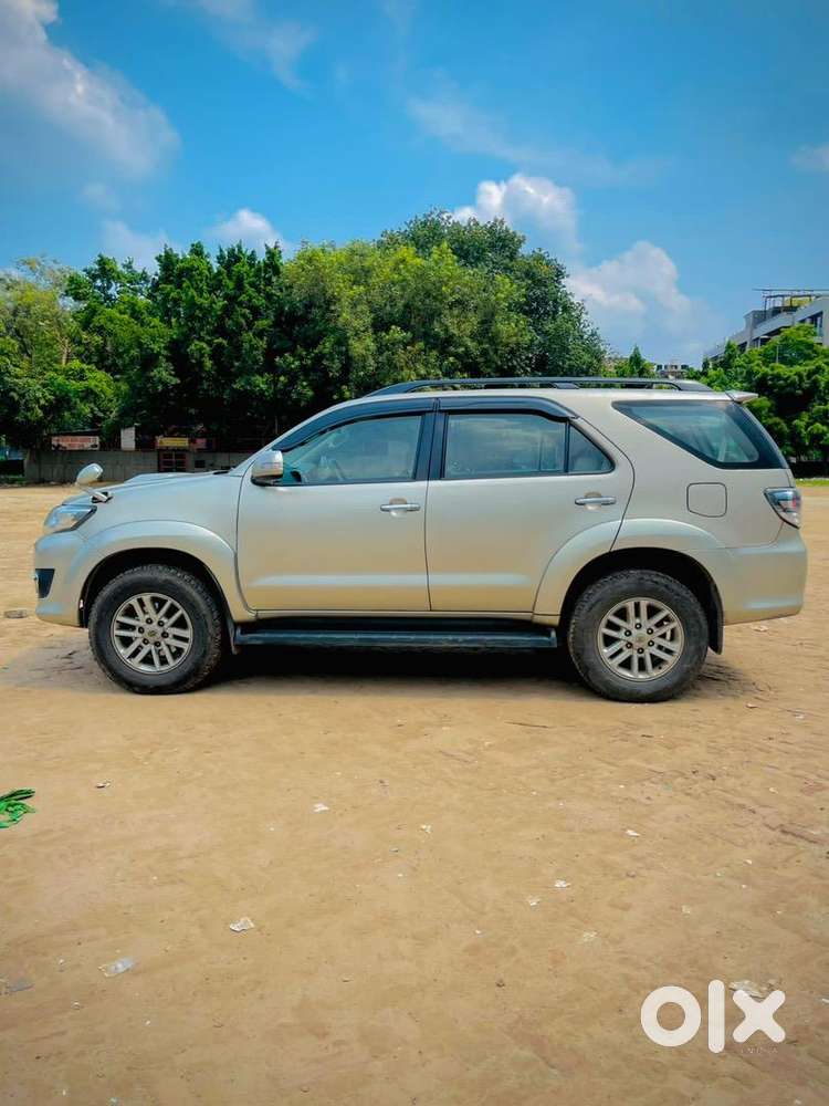 Toyota Fortuner 2014 Diesel 99000 Km Driven
