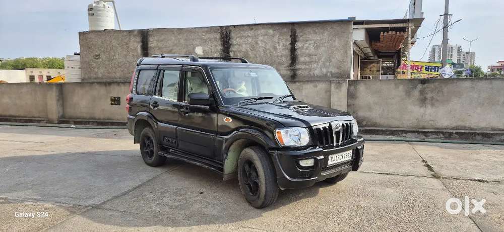 Mahindra Scorpio Classic 2011 Diesel Well Maintained
