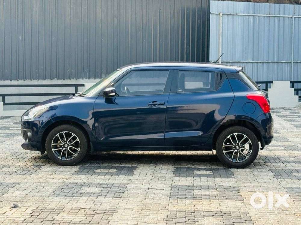 Maruti Suzuki Swift Zxi Plus Amt Dual Tone, 2020, Petrol