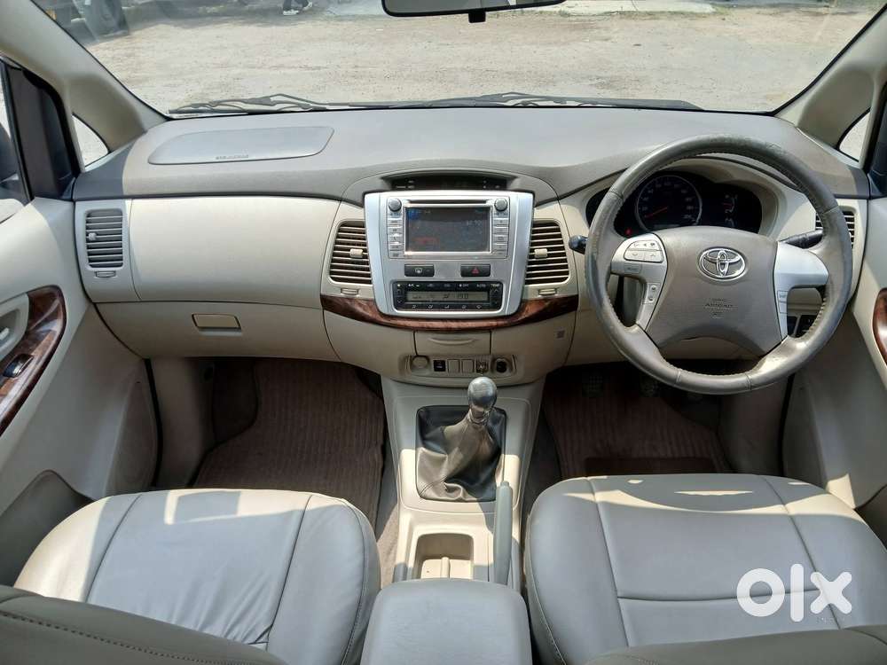 Toyota Innova 2.5 V 7 Str, 2013, Diesel