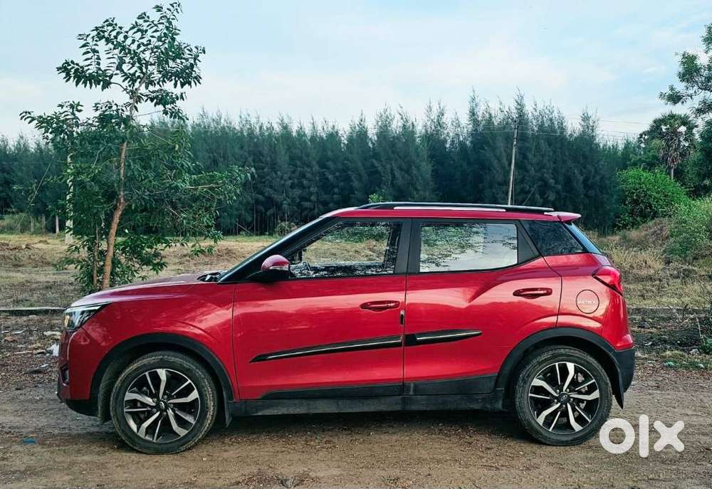 Mahindra Xuv300 W8 Option Dual Tone, 2020, Petrol