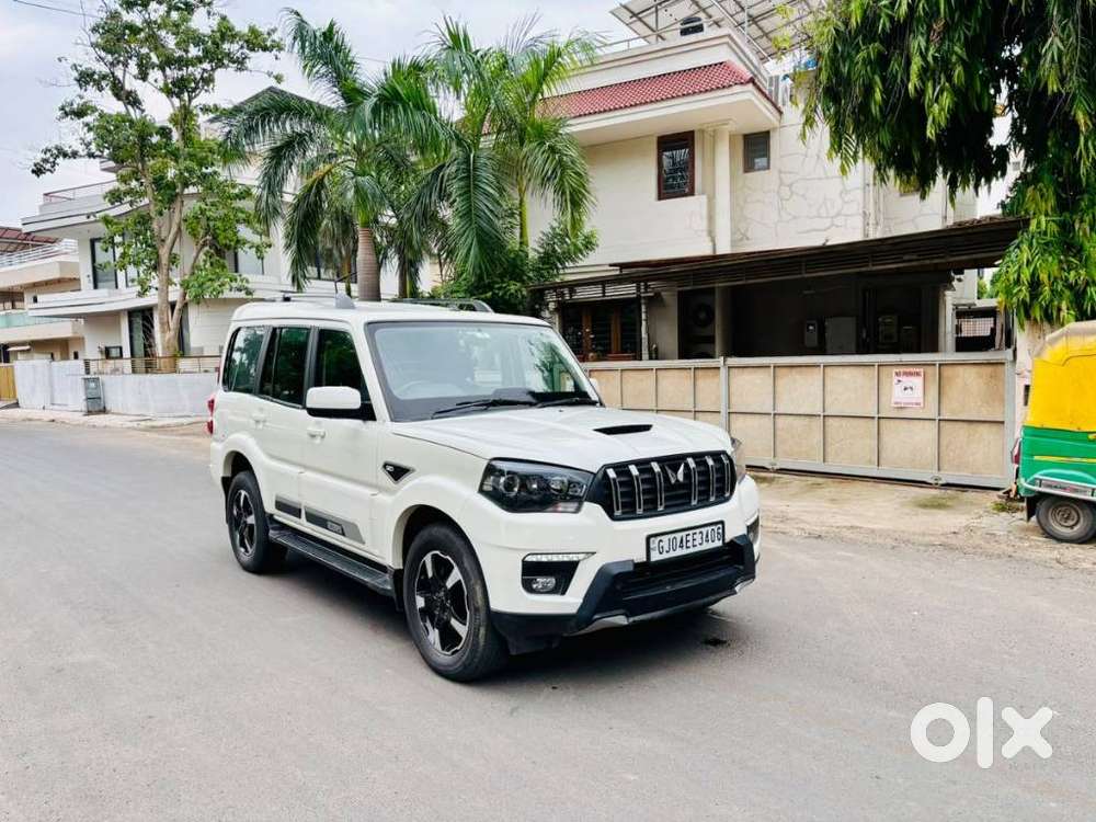 Mahindra Scorpio Classic 2.2 S 11 Mt 7 Str, 2023, Diesel